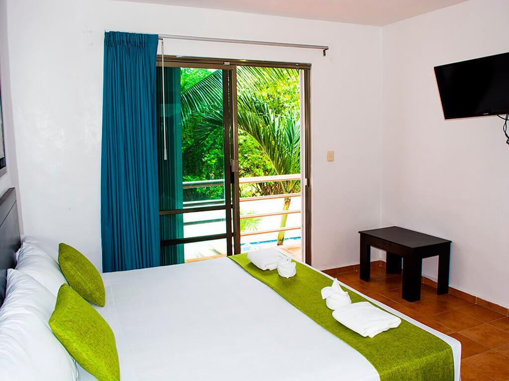 Hotel Arrecifes Costamaya Махахуал Екстериор снимка
